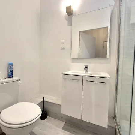 Appartement Astana - Cocon Douillet Et Agreable Reims